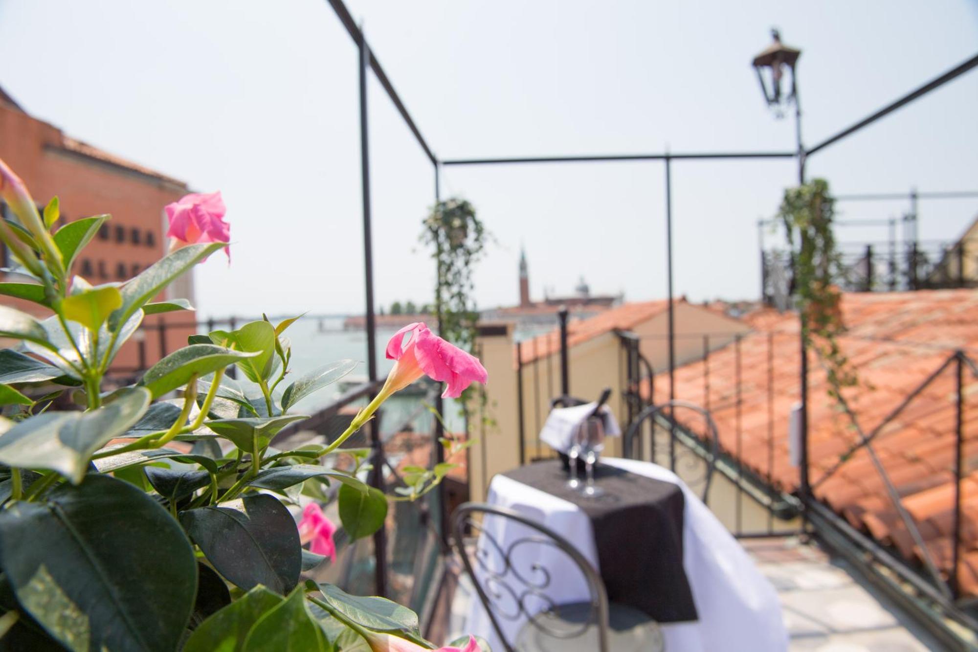 Hotel Paganelli Venezia Esterno foto